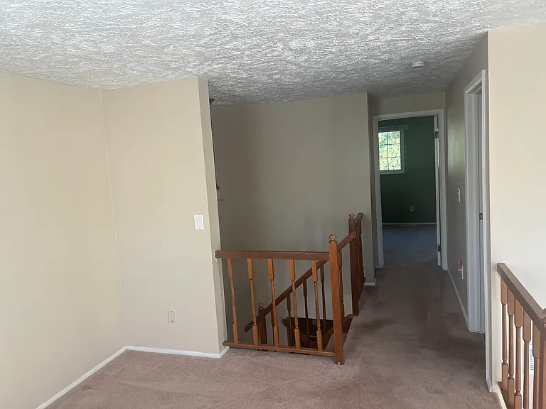 Willowrun Dr — Photo 18