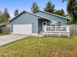 449 Mitchell Dr, Coupeville, WA 98239