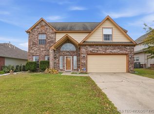 8514 E 93rd St, Tulsa, OK 74133