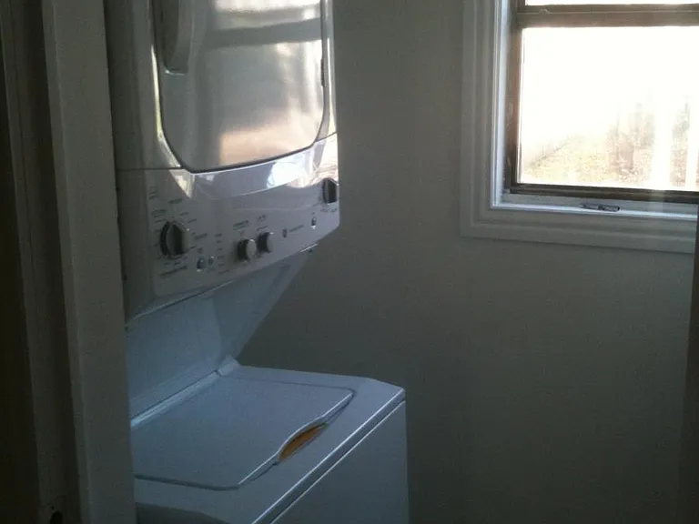 1804 Summitt Ave — Photo 10