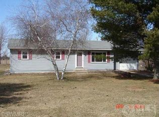 160 W Miller Lake Rd, Coldwater, MI 49036