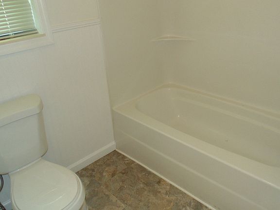 3rd image of 108A Stanton Ln