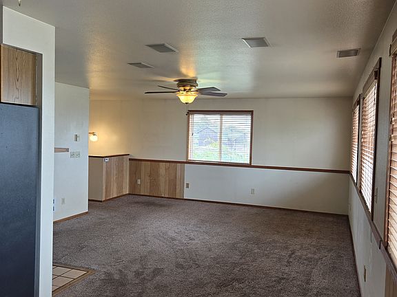 2nd image of 967 Ocean Dr