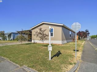 604 NW Hickory St, McMinnville, OR 97128