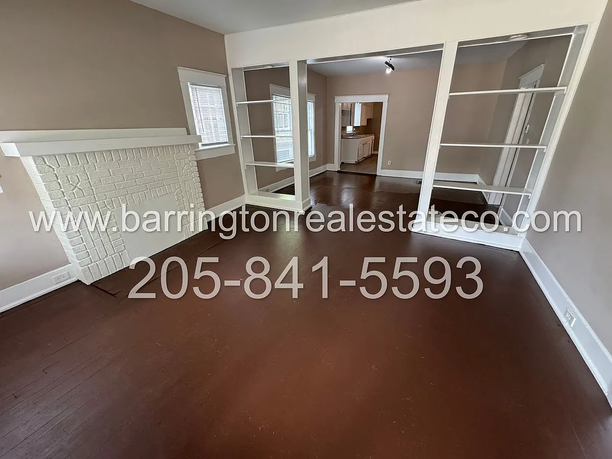 Building Photo - 1012 Cotton Ave S #W