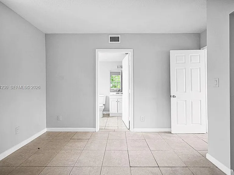 14180 NW 22nd Ave #4 — Photo 39