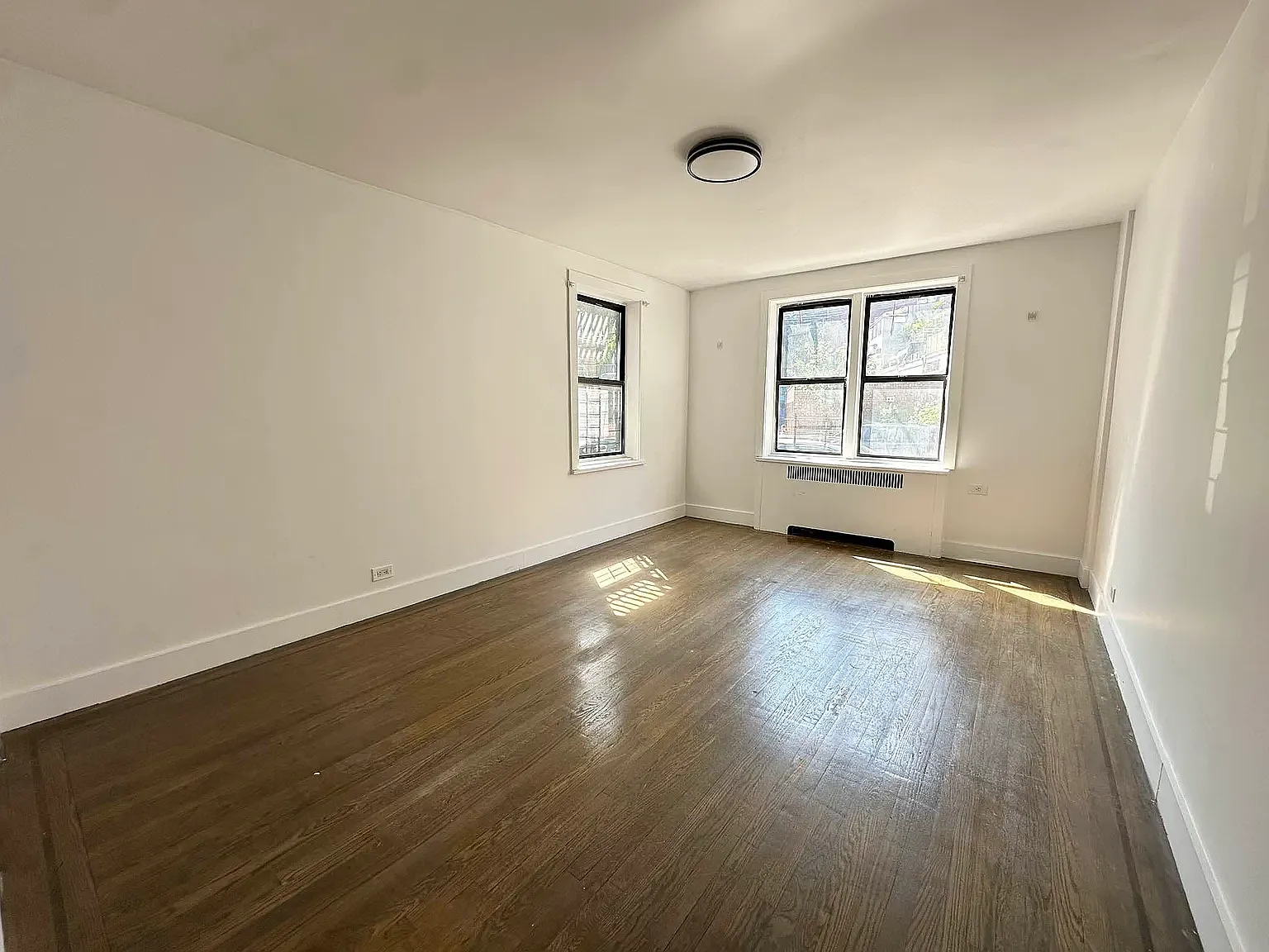 3660 Waldo Avenue — Photo 3