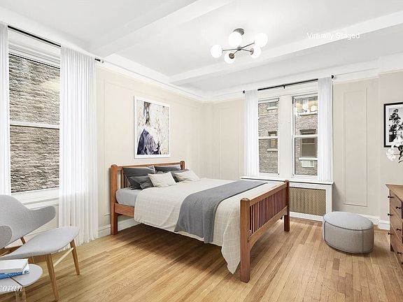 4th image of 11 W 69th St APT 2C