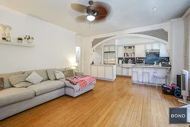 Rented by Bond New York