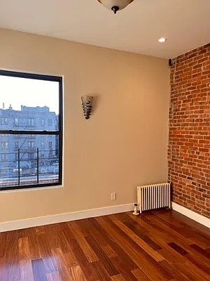 Rented by Compass | media 30