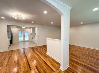826 Blossom St SW, Atlanta, GA 30310
