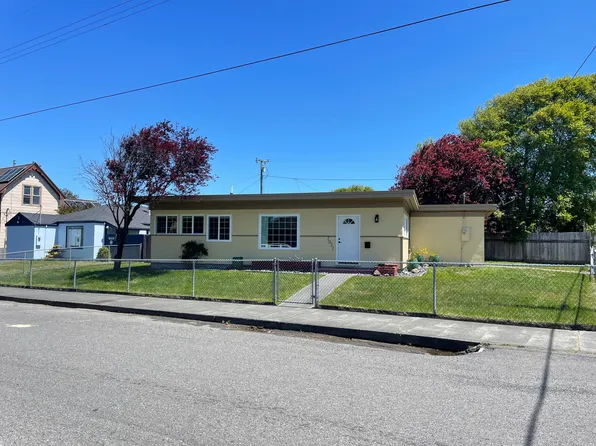 2037 A St, Eureka, CA 95501