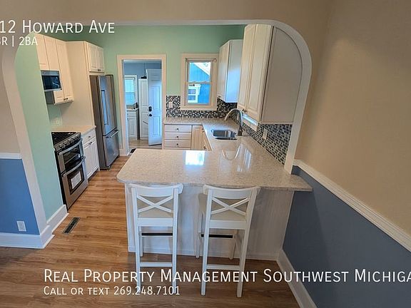 2nd image of 412 Howard Ave