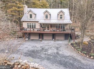 11894 Tuckers Ln, Huntingdon, PA 16652