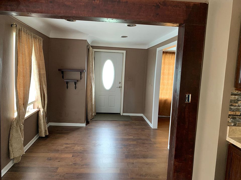 1st image of 55935 Van Dyke Ave