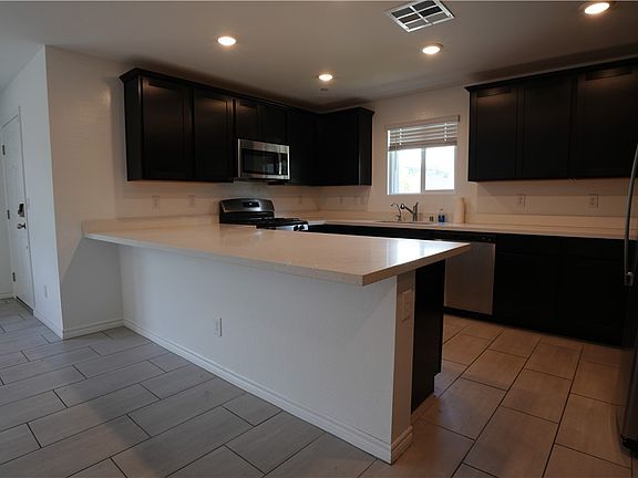 5th image of 10778 Blore Ct