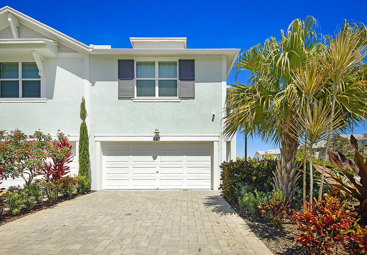 3 bed, 2.5 bath, 1804 sqft, $2,800 — Photo 2