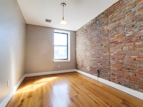 171 Suydam Street image 10 of 15