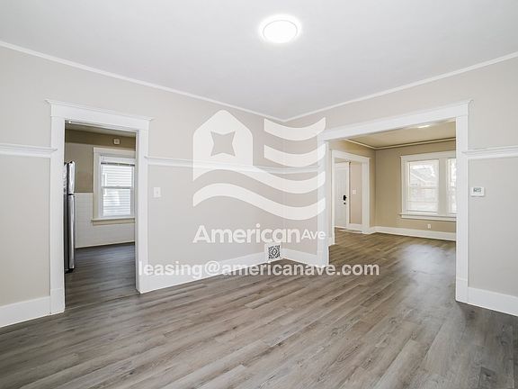 1762042_004_wm_-_living_room_13320304.jpg