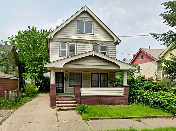 9409 Lowell Ave, Cleveland, OH 44108