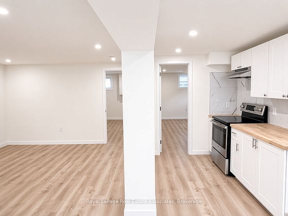 4th image of 10 Elizabeth St