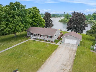 13278 W Stanton Rd, Trufant, MI, 49347
