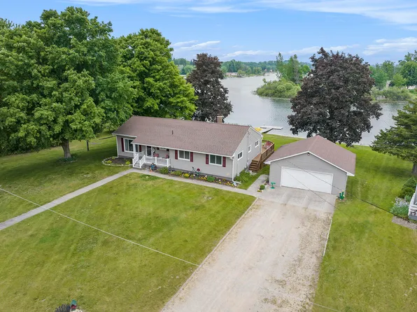 13278 W Stanton Rd, Trufant, MI 49347