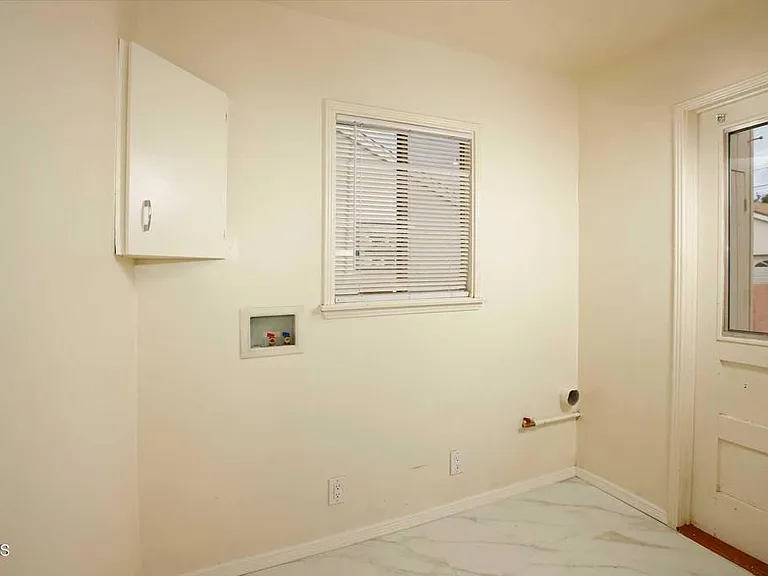 7046 Murietta Ave #7046 — Photo 16