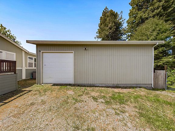 4th image of 2152 Serenity Ln