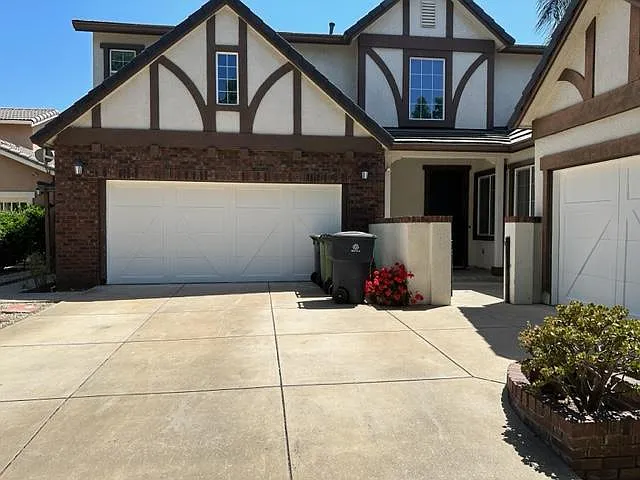 108 W Fauna Ct photo 1