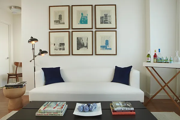 Rented by Douglas Elliman Development Marketing | media 38