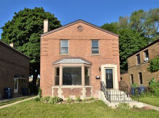 9113 S Utica Ave, Evergreen Park, IL 60805