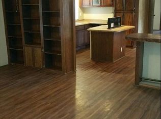 1409 Gilley Trl, Azle, TX 76020