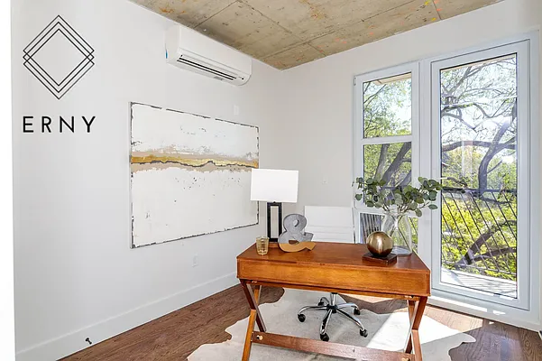 Rented by Pinn Realty | media 35