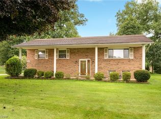 17669 Edwards Rd, Doylestown, OH 44230