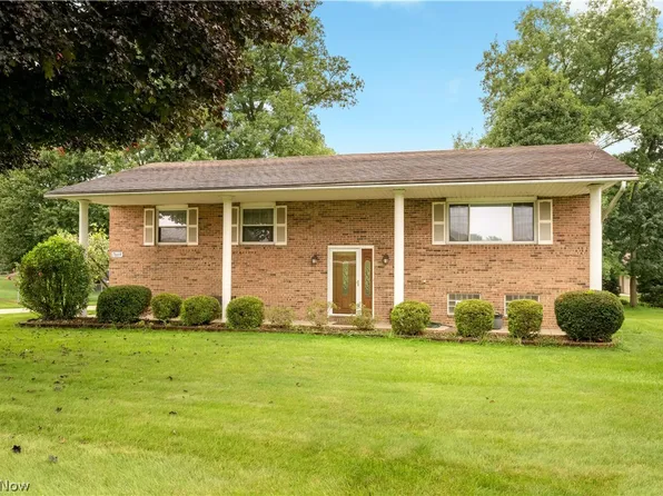 17669 Edwards Rd, Doylestown, OH 44230