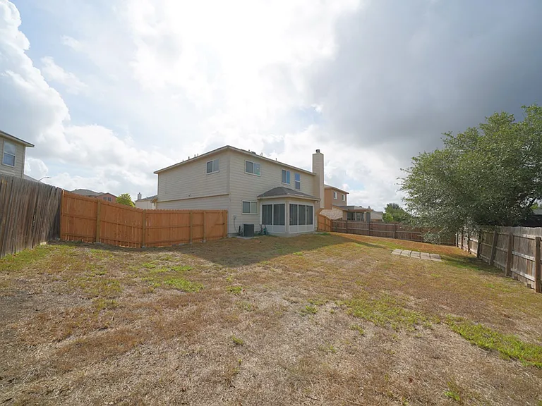 109 Willow Hl — Photo 37