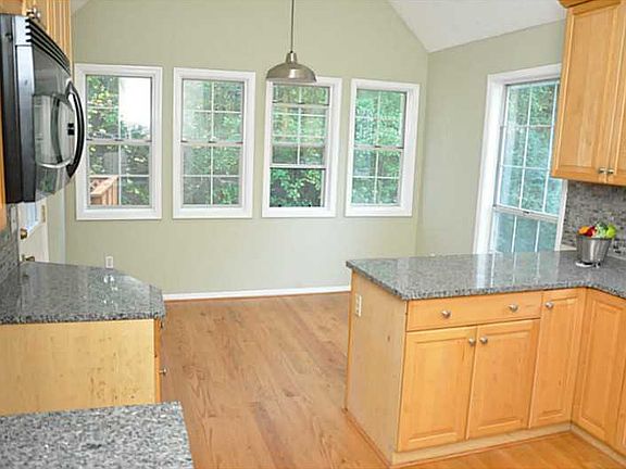2nd image of 853 Grindstone Dr SW