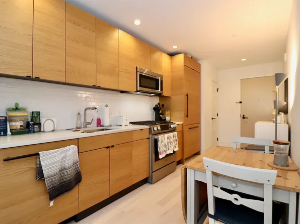 10 Provost Street image 1 of 19