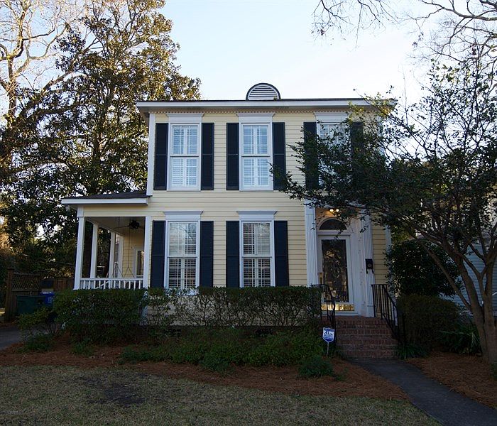 2nd image of 2822 Wheat St
