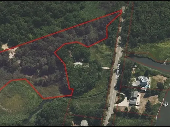 1925 Eugenes Rd, Cutchogue, NY 11935