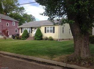 418 Park Pl, Bound Brook, NJ 08805