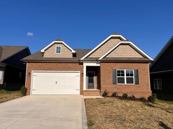 1304 Kensington Cir, Cookeville, TN 38501