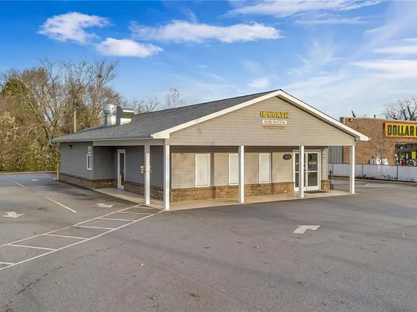 228 Sparta Rd, North Wilkesboro, NC 28659