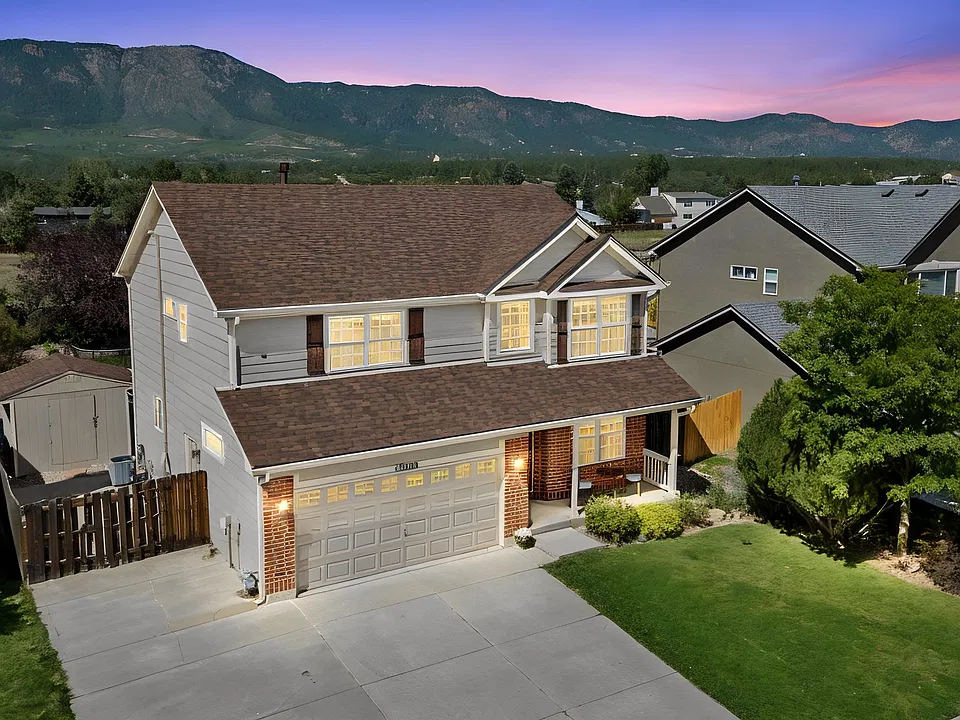 17090 Park Trail Dr