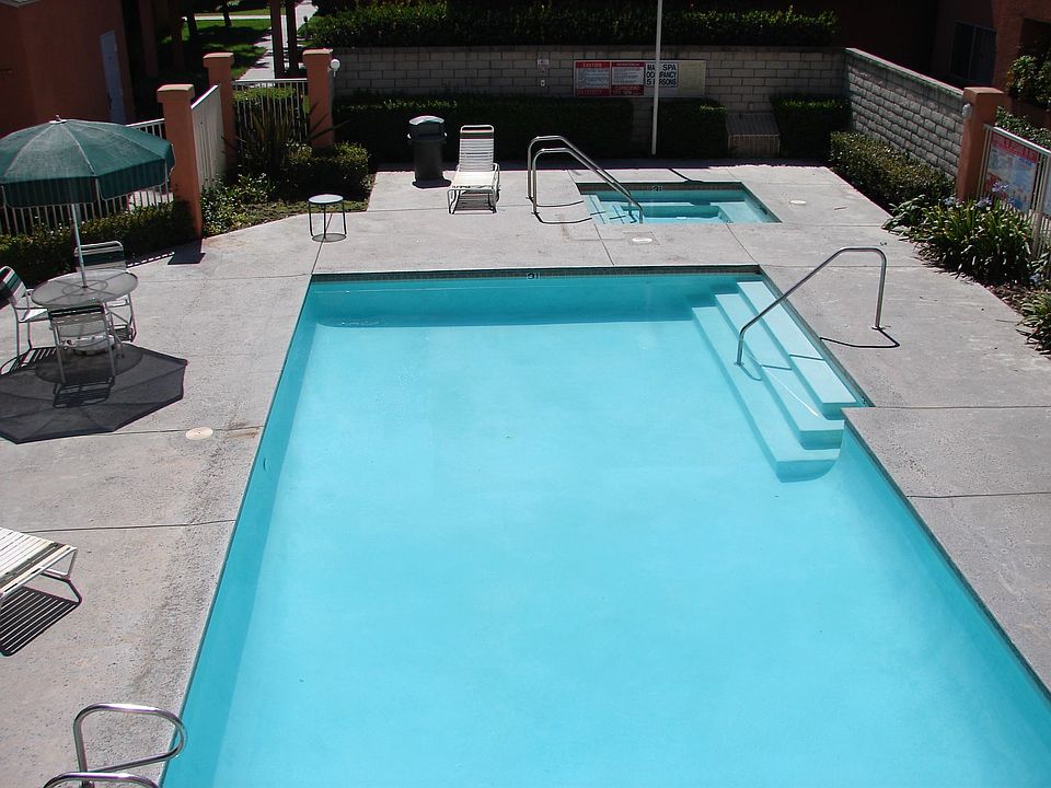 2nd image of 12601 Van Nuys Blvd Unit 234