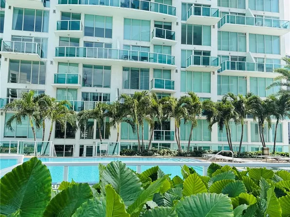 41 SE 5th St APT 2204, Miami, FL 33131