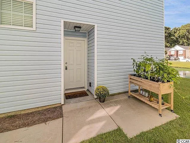 1239 Harbor Aly — Photo 6