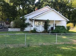 600 Spring Ln, Essex, MD 21221