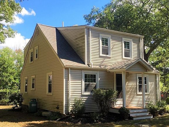 2nd image of 4 Charles St